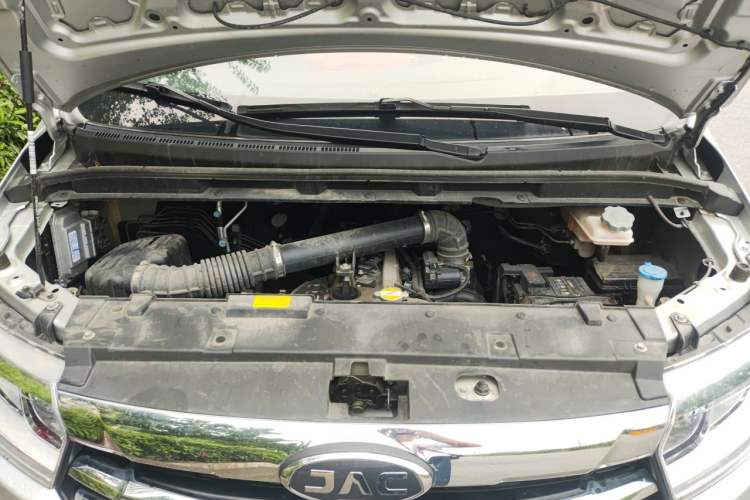 Used JAC Refine M3 2025 PLUS 1.8L Manual Classic Edition 5 Seats Engine Bay