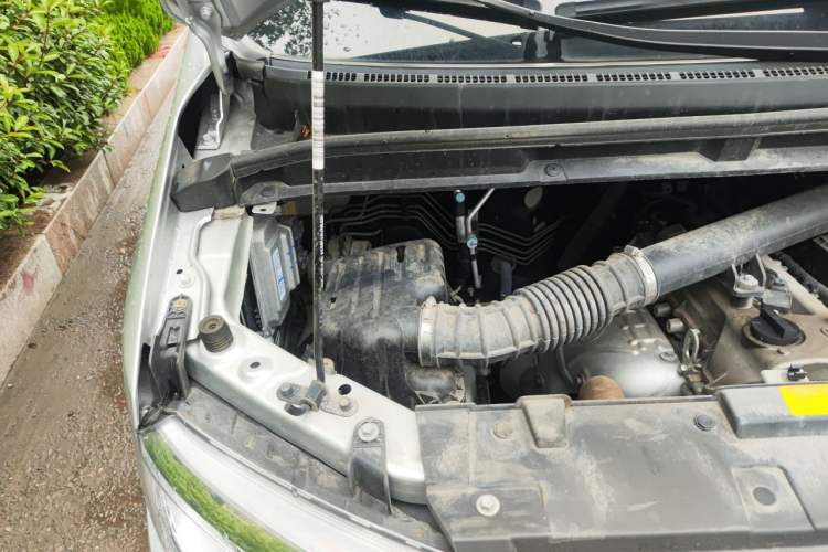 Used JAC Refine M3 2025 PLUS 1.8L Manual Classic Edition 5 Seats Engine Bay Right