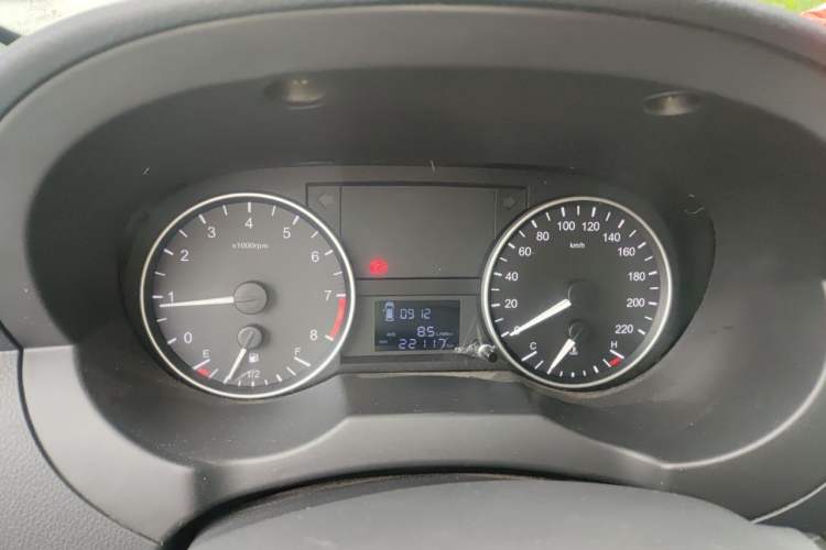 Used JAC Refine M3 2025 PLUS 1.8L Manual Classic Edition 5 Seats Instrument Cluster