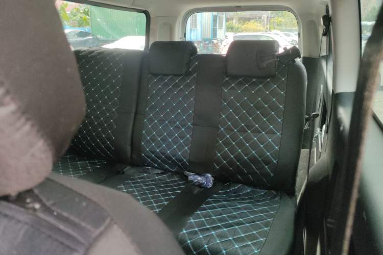 Used JAC Refine M3 2025 PLUS 1.8L Manual Classic Edition 5 Seats Left Rear Seat