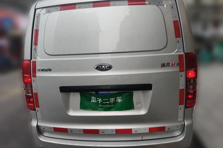 Used JAC Refine M3 2025 1.8L Manual Shuttle Van 2 Seats Rear