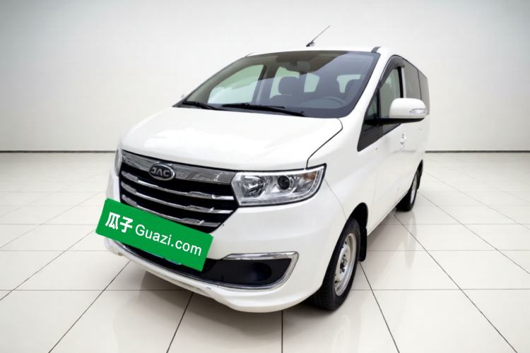 JAC Refine M3 2025 1.8L Manual Classic Edition 5 Seats