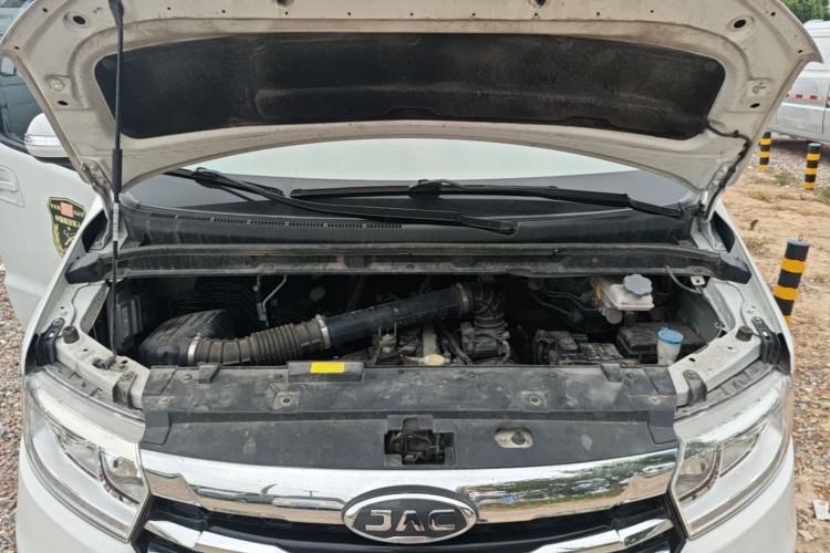 Used JAC Refine M3 2025 1.8L Manual Smart Connect Version 7/8 Seats Engine Bay