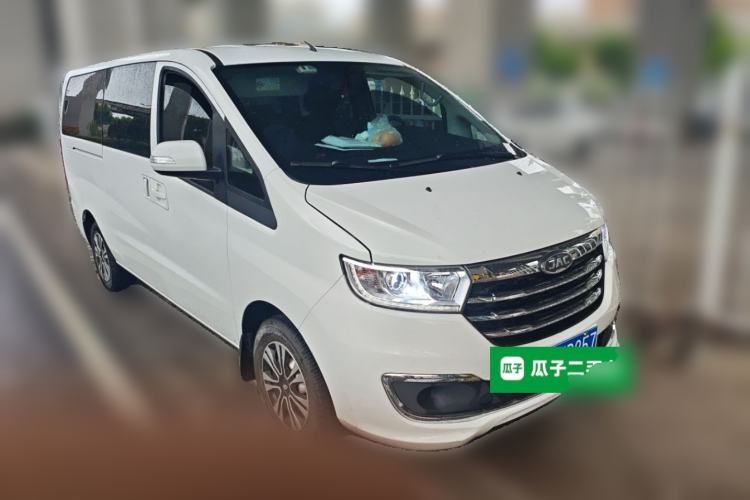 Used JAC Refine M3 2025 PLUS 1.8L Manual Classic Edition 7 Seats Front Right 45 Deg