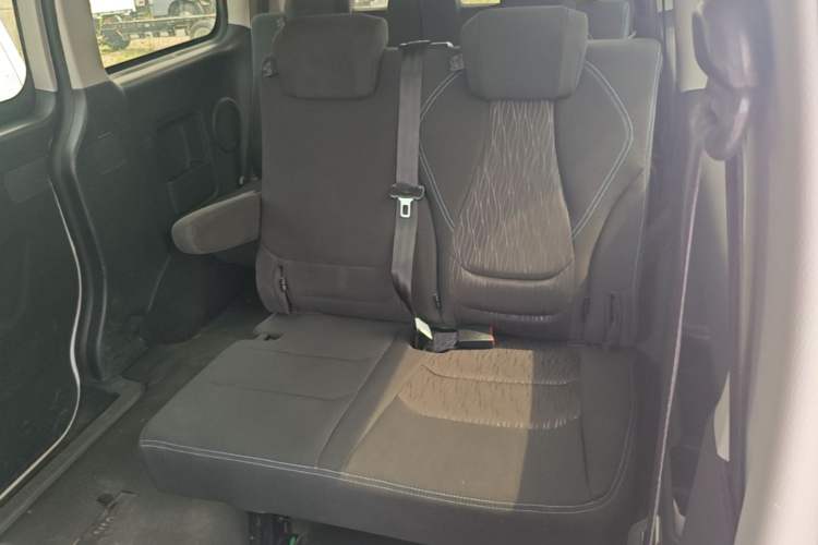 Used JAC Refine M3 2025 1.8L Manual Comfort Version 7/8 Seats Left Rear Seat