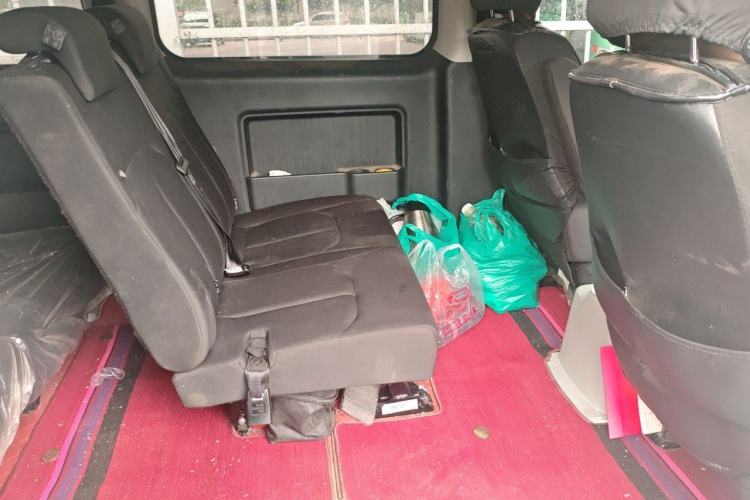 Used JAC Refine M3 2025 PLUS 1.8L Manual Classic Edition 7 Seats Left Rear Seat