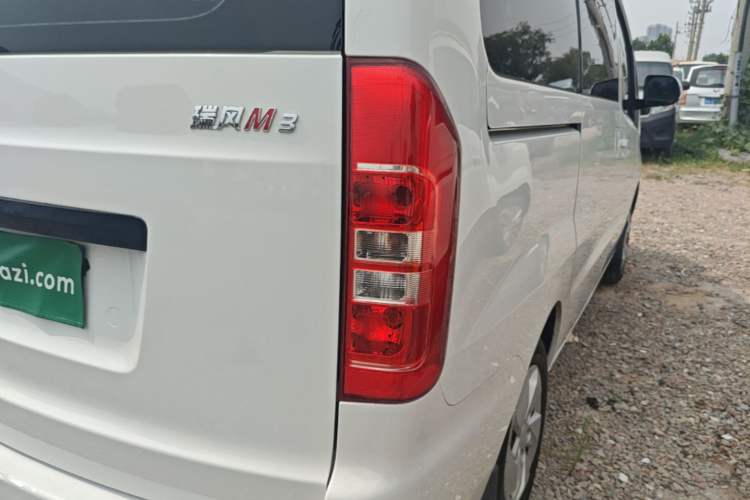 Used JAC Refine M3 2025 1.8L Manual Comfort Version 7/8 Seats Right Rear Taillight