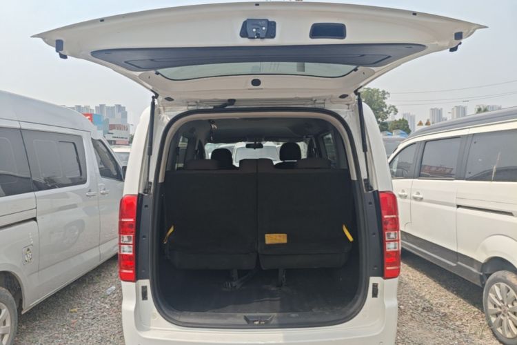 Used JAC Refine M3 2025 1.8L Manual Comfort Version 7/8 Seats Trunk
