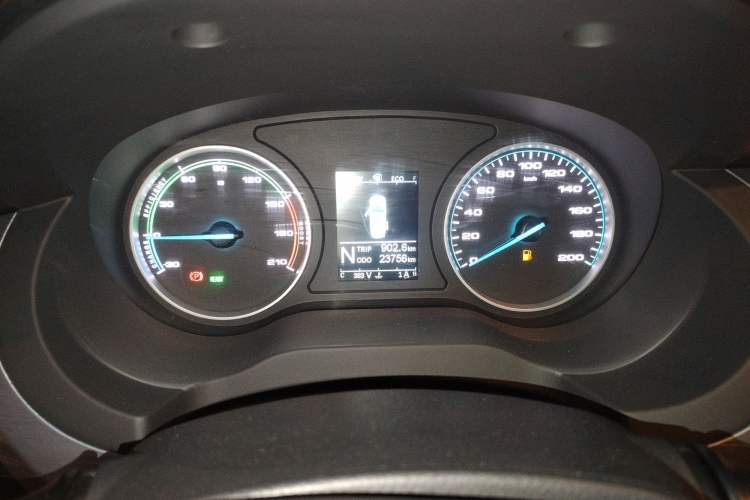 Used JAC Refine M3 PHEV 2025 PLUS 2.0L Comfort Edition Instrument Cluster