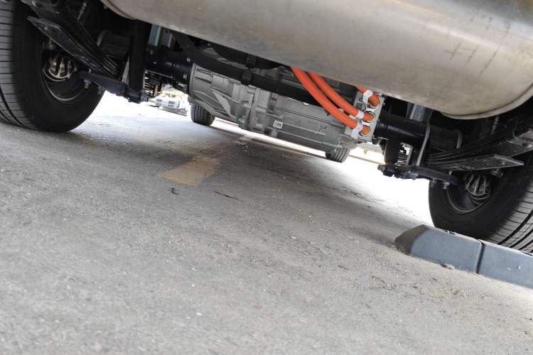 Used JAC Refine M3 PHEV 2025 PLUS 2.0L Smart Connectivity Version Chassis Rear
