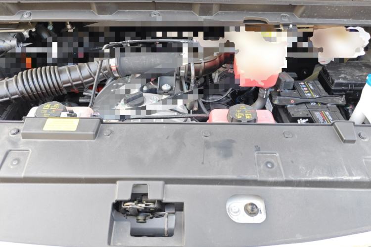 Used JAC Refine M3 PHEV 2025 PLUS 2.0L Smart Connectivity Version Engine Bay