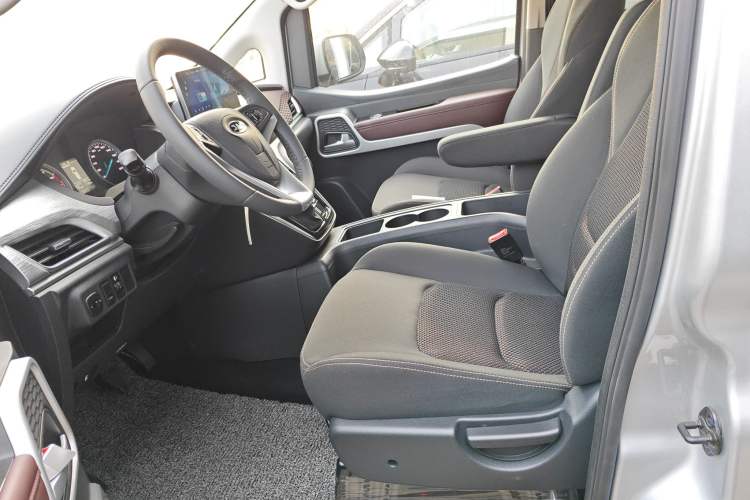 Used JAC Refine M3 PHEV 2025 PLUS 2.0L Smart Connectivity Version Left Front Seat
