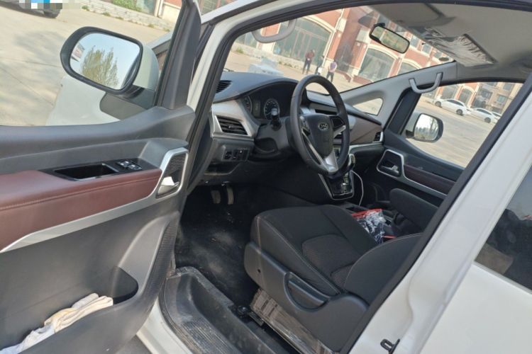 Used JAC Refine M3 PHEV 2025 PLUS 2.0L Elite Edition Driver Seat