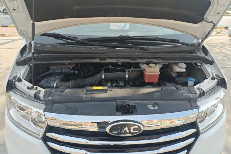 Used JAC Refine M3 PHEV 2025 PLUS 2.0L Elite Edition Engine Bay