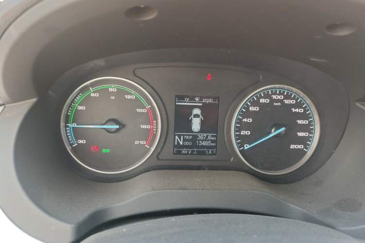 Used JAC Refine M3 PHEV 2025 PLUS 2.0L Elite Edition Instrument Cluster
