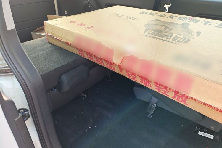 Used JAC Refine M3 PHEV 2025 PLUS 2.0L Elite Edition Left Rear Seat