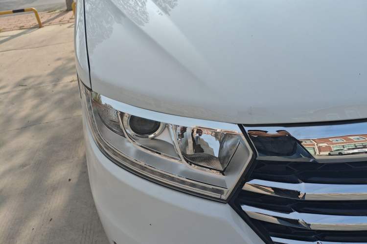 Used JAC Refine M3 PHEV 2025 PLUS 2.0L Elite Edition Right Front Headlight