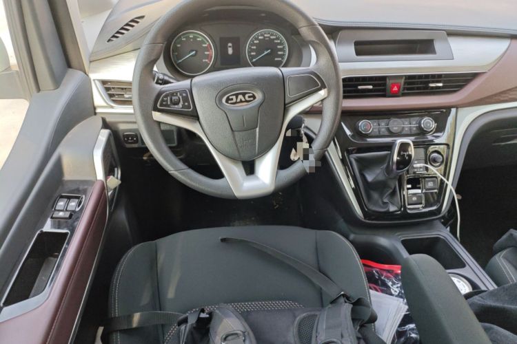 Used JAC Refine M3 PHEV 2025 PLUS 2.0L Elite Edition Steering Wheel