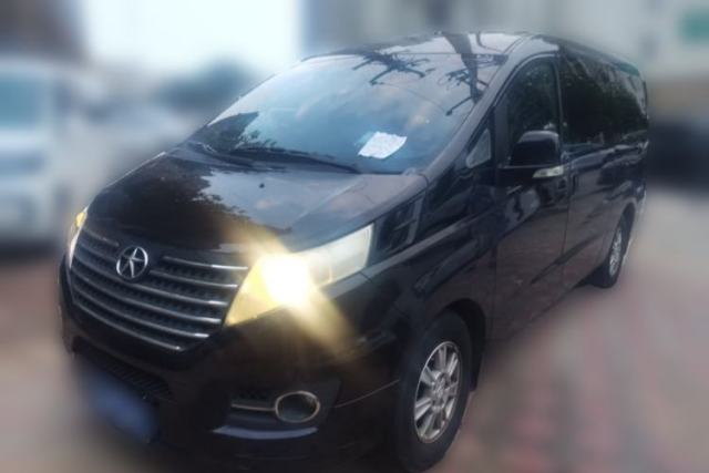 Ojetý JAC Refine M4 JAC Refine 2, Comfort model, with sunroof, 2.0T, manual transmission.