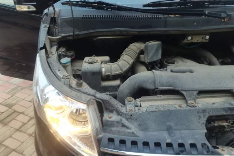 Used JAC Refine M4  Engine Bay Right