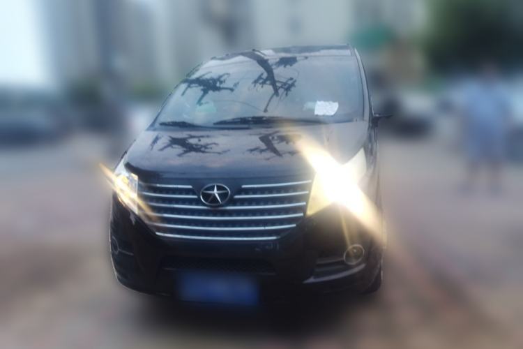 Used JAC Refine M4  Front