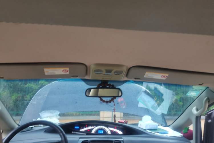 Used JAC Refine M4  Headliner