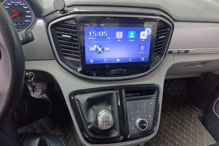 Used JAC Refine M4 2016 2.0L Manual Comfort Edition Audio And AC Panel