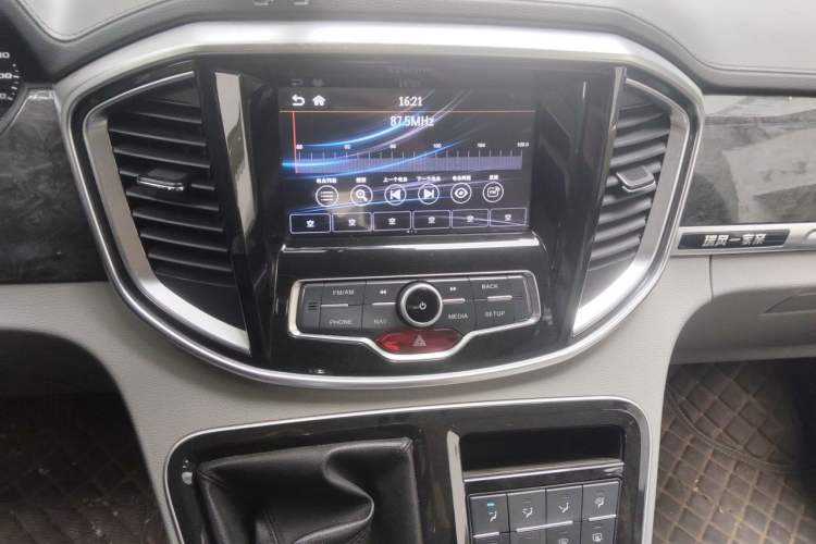 Used JAC Refine M4 2016 2.0L Manual Luxury Smart Version Audio And AC Panel