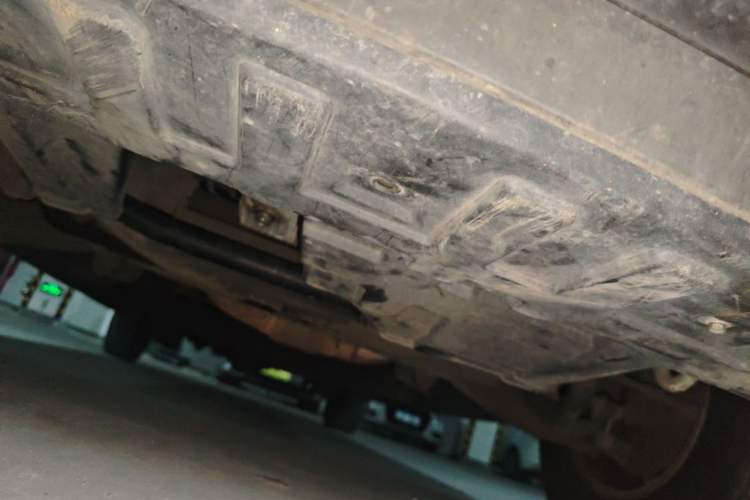 Used JAC Refine M4 2016 2.0L Manual Luxury Version Chassis Front