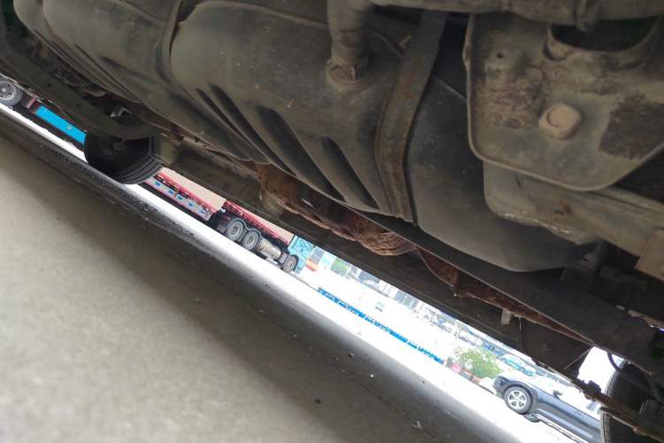 Used JAC Refine M4 2016 2.0L Manual Comfort Edition Chassis Rear Left