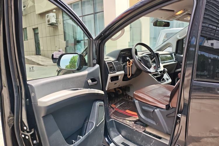 Used JAC Refine M4 2016 2.0L Manual Luxury Version Driver Seat