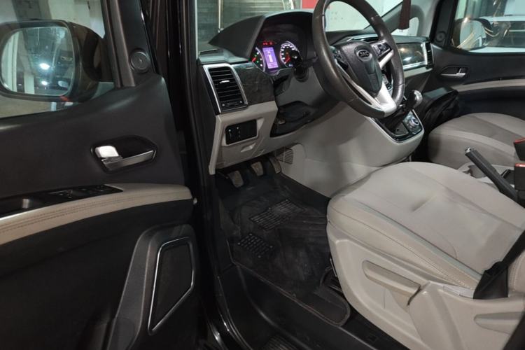 Used JAC Refine M4 2016 2.0L Manual Luxury Smart Version Driver Seat