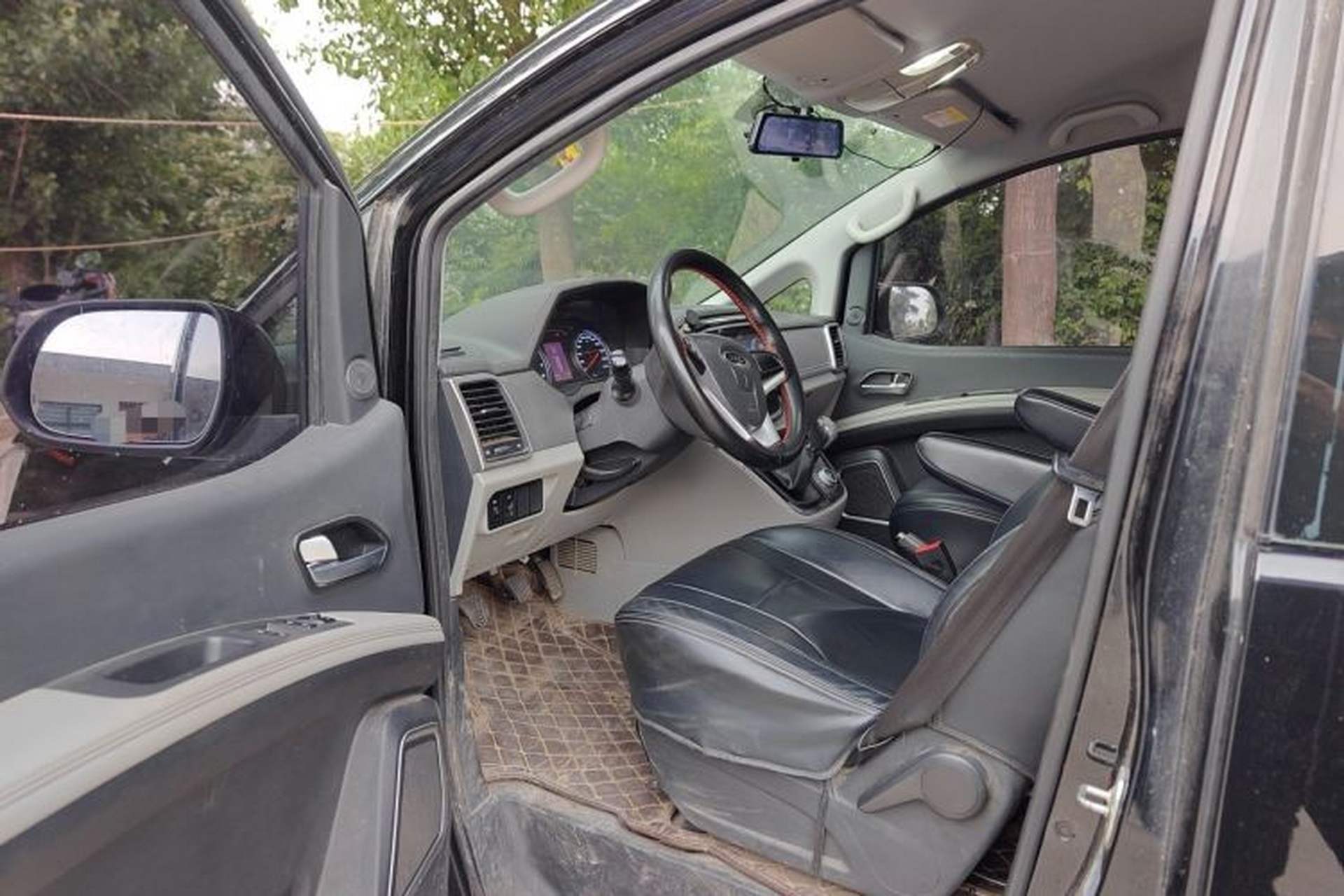 Used JAC Refine M4 2016 2.0L Manual Comfort Edition Driver Seat