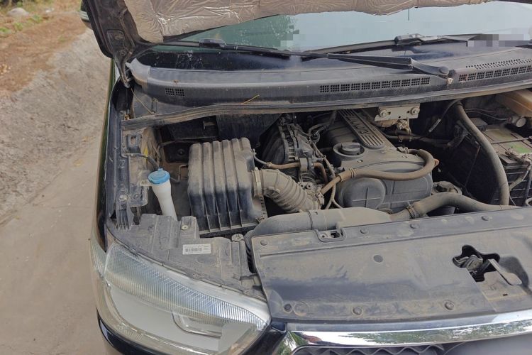 Used JAC Refine M4 2016 2.0L Manual Comfort Edition Engine Bay Right