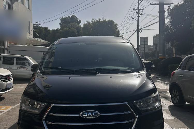 Used JAC Refine M4 2016 2.0L Manual Luxury Version Exterior 1