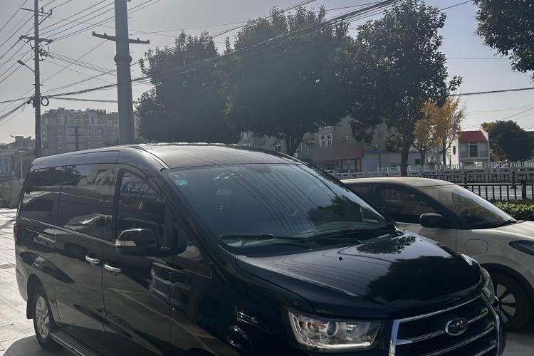 Used JAC Refine M4 2016 2.0L Manual Luxury Version Exterior 5