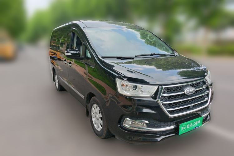 Used JAC Refine M4 2016 2.0L Manual Comfort Edition Front Right 45 Deg