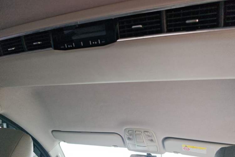 Used JAC Refine M4 2016 2.0L Manual Comfort Edition Headliner