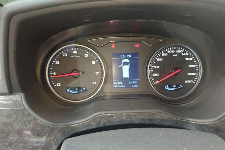 Used JAC Refine M4 2016 2.0L Manual Luxury Smart Version Instrument Cluster