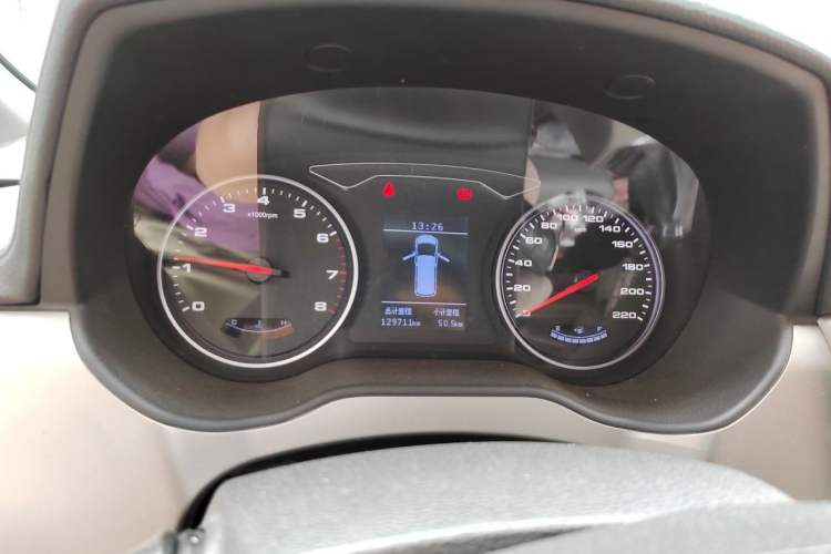 Used JAC Refine M4 2016 2.0L Manual Comfort Edition Instrument Cluster