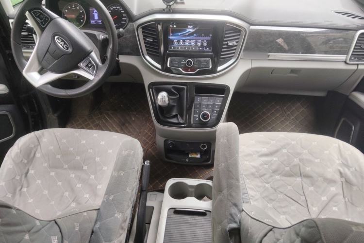 Used JAC Refine M4 2016 2.0L Manual Luxury Smart Version Interior 2