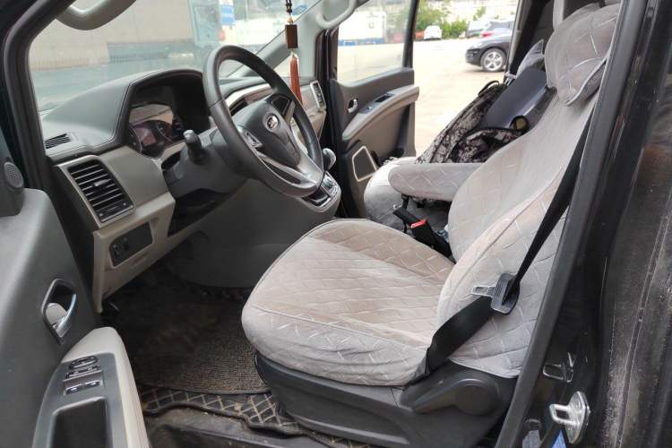 Used JAC Refine M4 2016 2.0L Manual Comfort Edition Left Front Seat