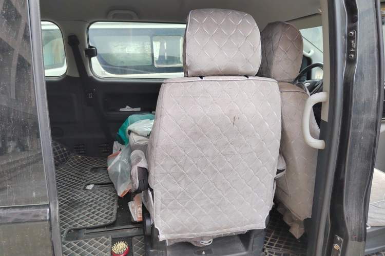 Used JAC Refine M4 2016 2.0L Manual Comfort Edition Left Rear Seat