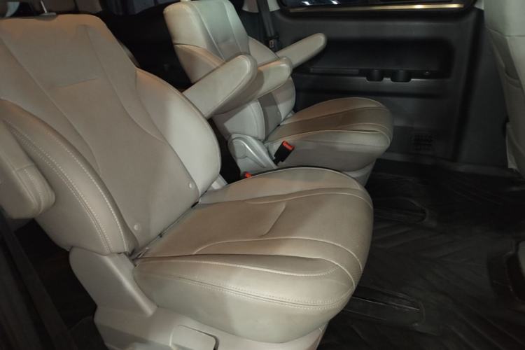 Used JAC Refine M4 2016 2.0L Manual Luxury Smart Version Left Rear Seat