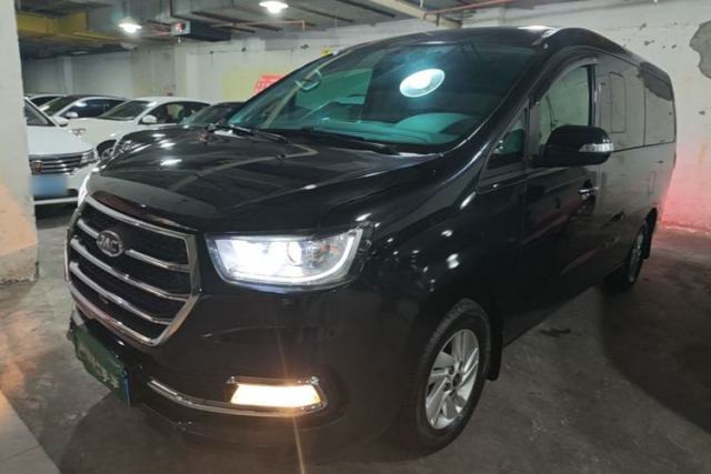 JAC Refine M4 2016 2.0L Manual Luxury Smart Version usado