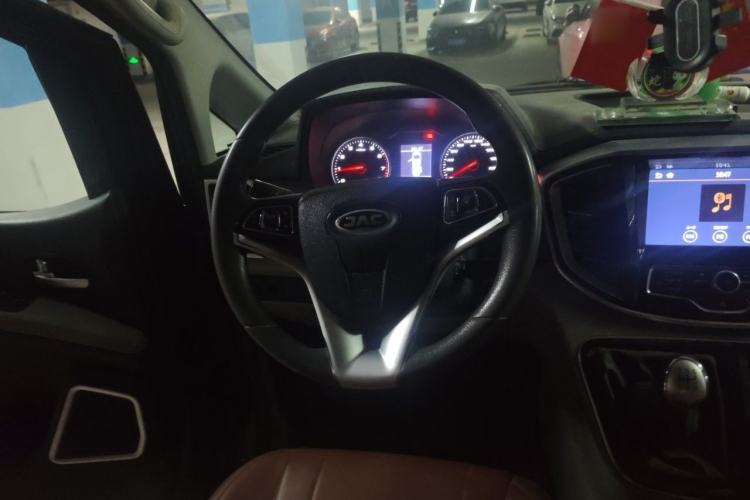 Used JAC Refine M4 2016 2.0L Manual Luxury Version Steering Wheel