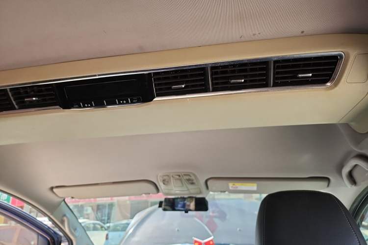 Used JAC Refine M4 2016 2.0L Manual Luxury Version Headliner
