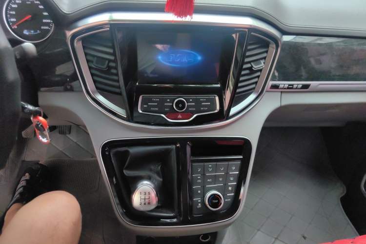 Used JAC Refine M4 2016 2.0L Manual Luxury Version Audio And AC Panel