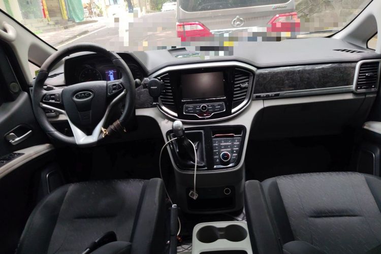 Used JAC Refine M4 2016 2.0L Manual Luxury Version Center Console