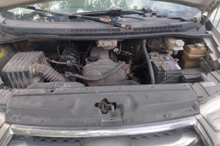 Used JAC Refine M4 2016 2.0L Manual Comfort Edition Engine Bay